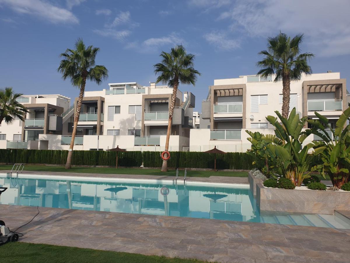 El Mirador Amelie Ground Floor Apartment In Torrevieja Punta Prima Wifi Pool And Close To Beach And Golf Eksteriør bilde